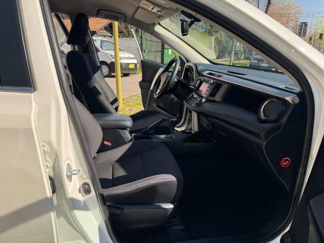 RAV 4 SUPER LUJO 2.5 AUT 2014 FULL CAMARA