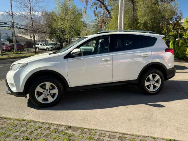 RAV 4 SUPER LUJO 2.5 AUT 2014 FULL CAMARA