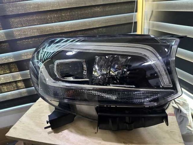 Óptico mercedes Benz x250 x350