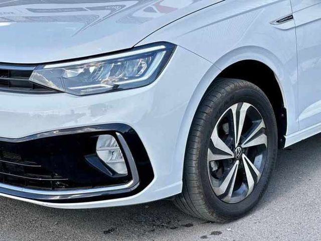 VOLKSWAGEN VIRTUS 2024