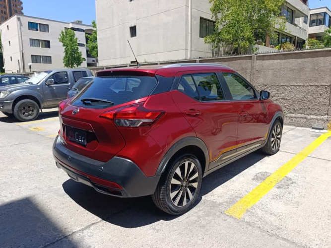 NISSAN KICKS 2018