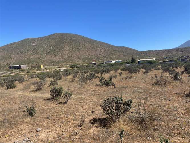 SITIO RUTA 5 // AVENIDA FRANCISCO DE AGUIRRE