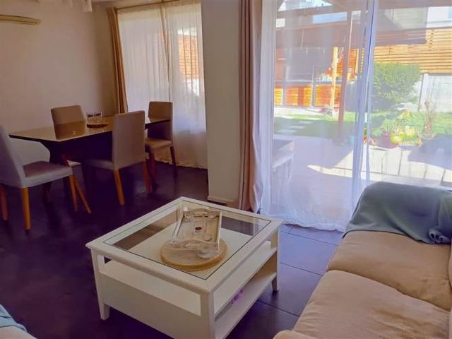 CASA Casa amplia en sector exclusivo de Buin&#65279;, 3 dormitorios, 3 baños y quincho espectacular.