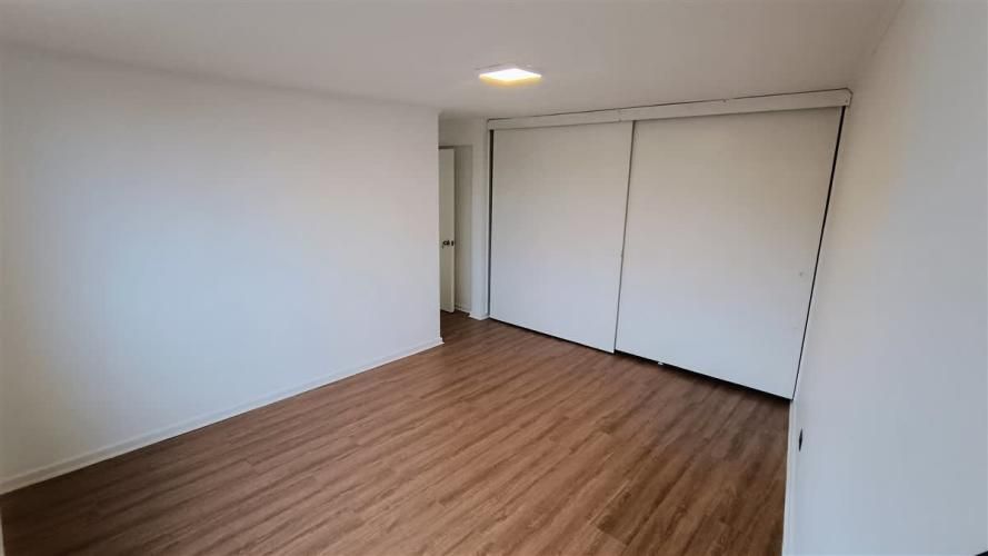 DEPARTAMENTO Entre calle Santo domingo y Santiago Severin