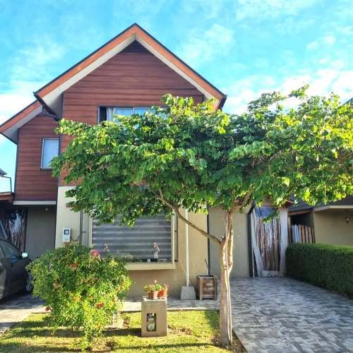 CASA VICTOR TRONCOSO MUÑOZ