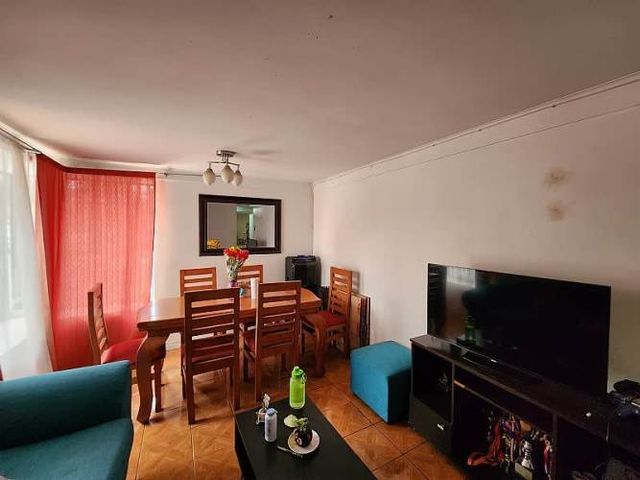 CASA Julio Verne / Cerro Blanco / Av. Alfredo Silva Carballo