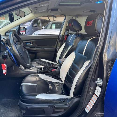 SUBARU XV 2.0 AT 2012