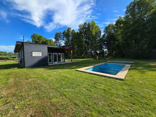 Se vende exclusiva parcela Condominio Doña Inés