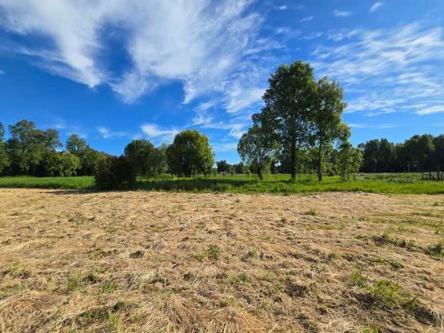 Se vende exclusiva parcela Condominio Doña Inés