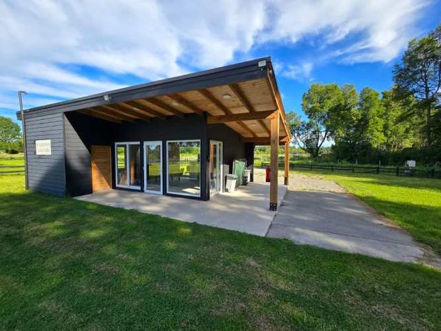 Se vende exclusiva parcela Condominio Doña Inés