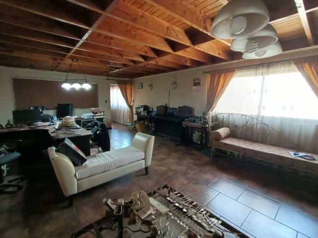 Casa con galpón en Lo Espinoza – Gran Terreno