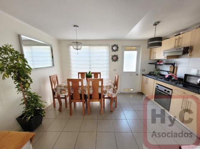 hermosa casa de 3D camino al cajon del maipo