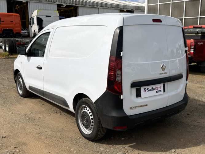RENAULT EXPRESS 2023