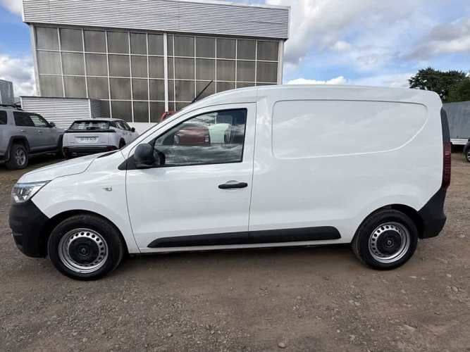 RENAULT EXPRESS 2023