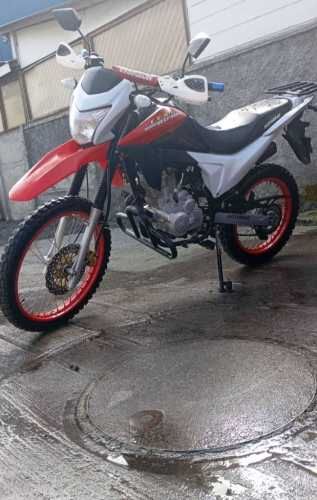 Vendo motorrad año 2022