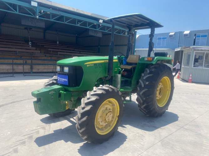 TRACTOR Marca JOHN DEERE Modelo 5075E Año 2020