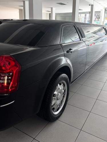 Limusina Chrysler 300 C 3.5 XTC AUT 2009