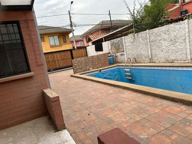 Casa recien remodelada entrega inmediata con Piscina