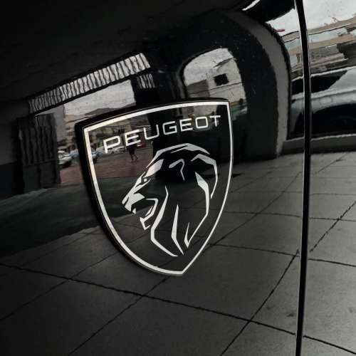 Peugeot 308 PURETECH 1.2 AUT 2024