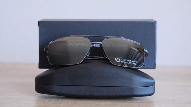 Lentes de Sol Porsche Design P8936 Titanio D 61 Hombre - NUEVO