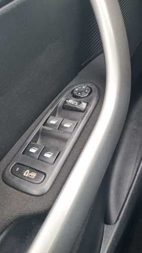 Auto Peugeot 308 CONFORT PACK HDI 1.6