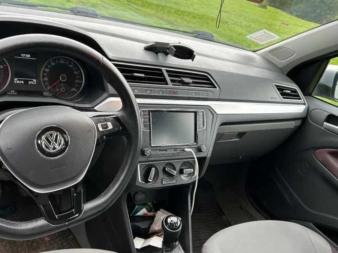 Vendo Volkswagen voyage 2022
