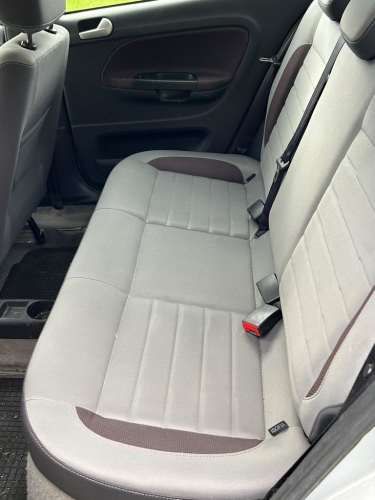 Vendo Volkswagen voyage 2022