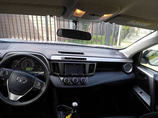 Vendo  Toyota RAV4, 2017