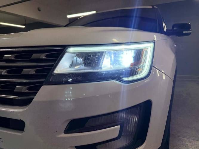 Ford Explorer 2.3 Limited Ecoboost Auto 4WD PRENDA