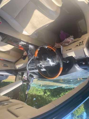 Vendo Lexus RX350 2009 – Chocado delantero – Ideal para repuestos o donante