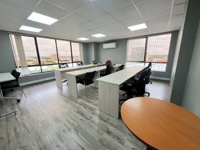 OFICINA 1 norte 801 of piso 12