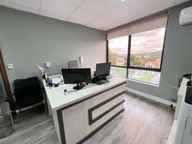 OFICINA 1 norte 801 of piso 12