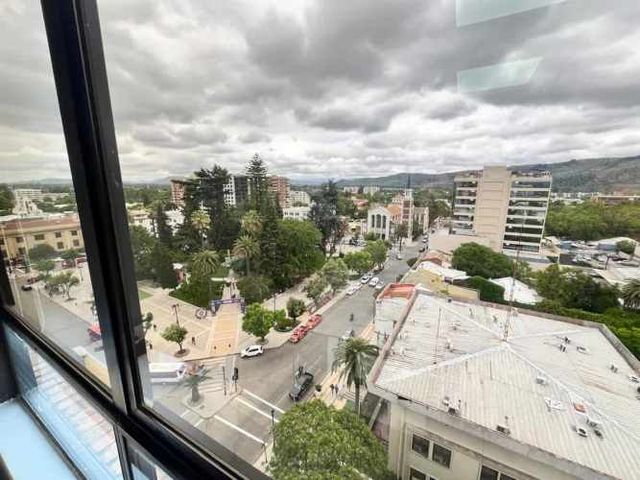 OFICINA 1 norte 801 of piso 12