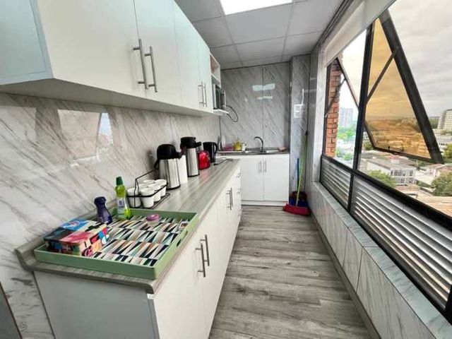 OFICINA 1 norte 801 of piso 12