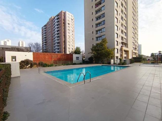 DEPARTAMENTO Entre Metro Plaza Chacabuco y Einstein