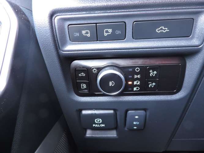 FORD F-150 PLATINUM 4X4 3.5 2024