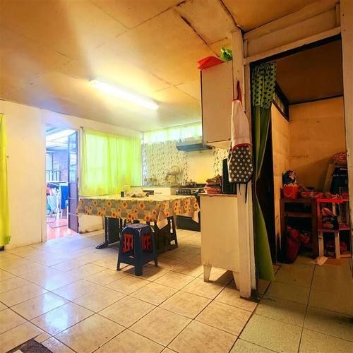 Casa CASA EN VENTA DE 3H, 2B, 2ESTC + BOG EN PUENTE ALTO AV.