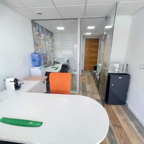 Casa -CERRO EL PLOMO / AV MANQUEHUE