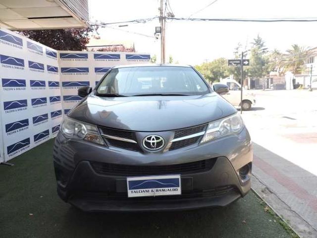 TOYOTA RAV 4 2.0 2015