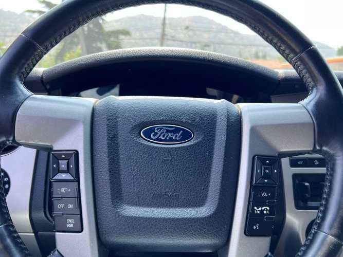 FORD EXPEDITION LIMITED  4X4  2015