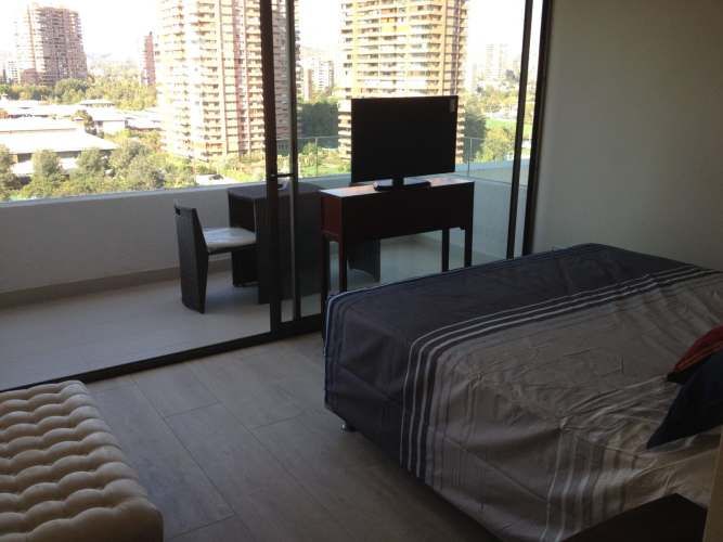 MANQUEHUE NORTE- PARQUE ARAUCANO- AMOBLADO