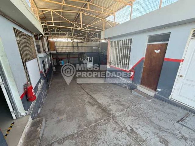 SE VENDE LOCAL COMERCIAL EN SECTOR NORTE