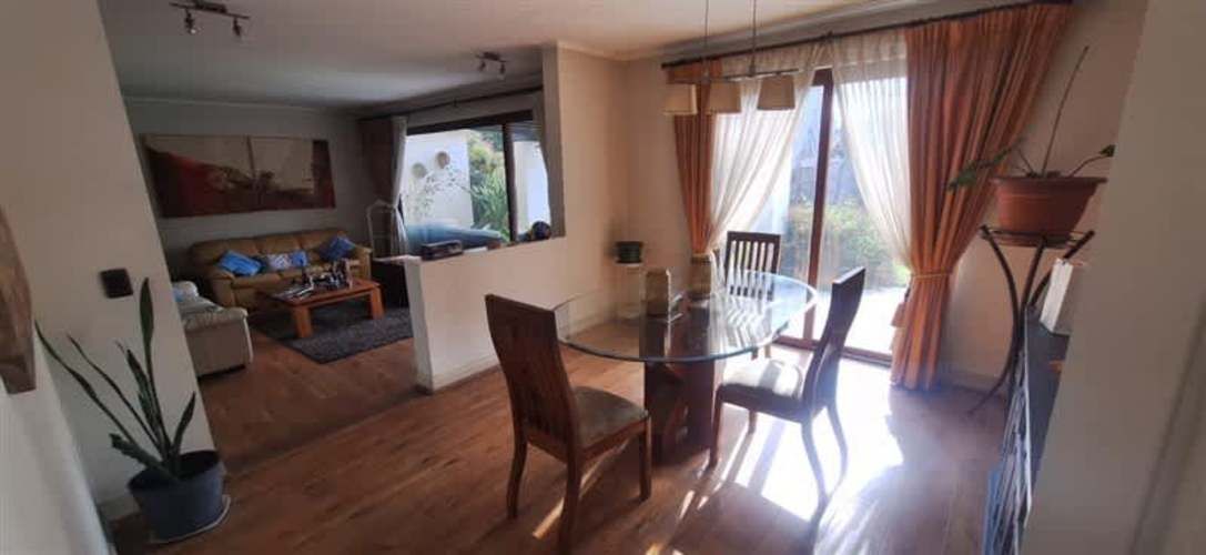 CASA PIEDRA ROJA - CHICUREO