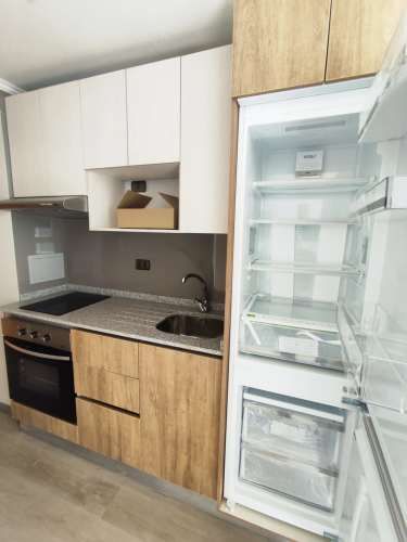 CÓMODO DEP  ESTUDIO  LIA AGUIRRE 95 CON REFRIGERADOR