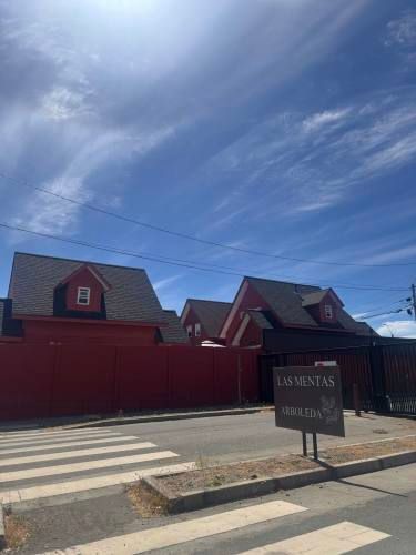 VENTA CASA EN CONDOMINIO 3HAB 2BA SAN PEDRO DE LA PAZ