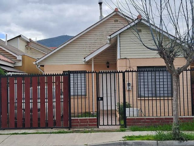 SE VENDE CASA EN CONDOMINIO SAN EUGENIO DE LIMACHE