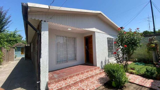 Vendo Casa remodelada 6D+3B - Cerrillos