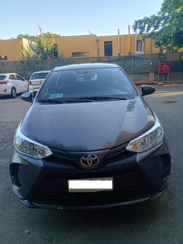 Toyota YARIS 1.3 Sedan 2022