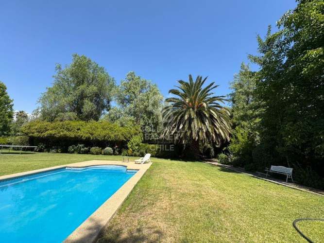 Casa estilo Chilena | Paneles Solares | Liray Chicureo