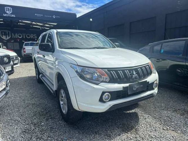 MITSUBISHI L200 CRM 4x4